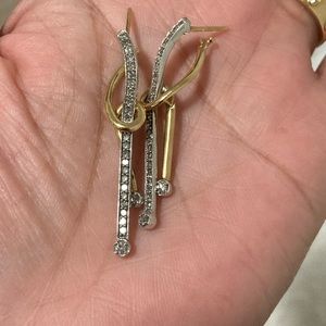 14k white and yellow gold diamond earrings